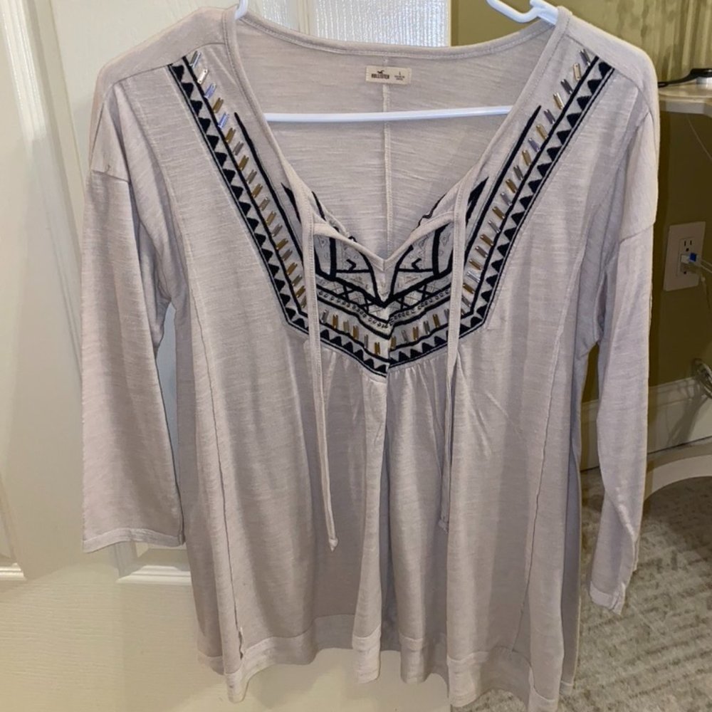 Large Hollister Top